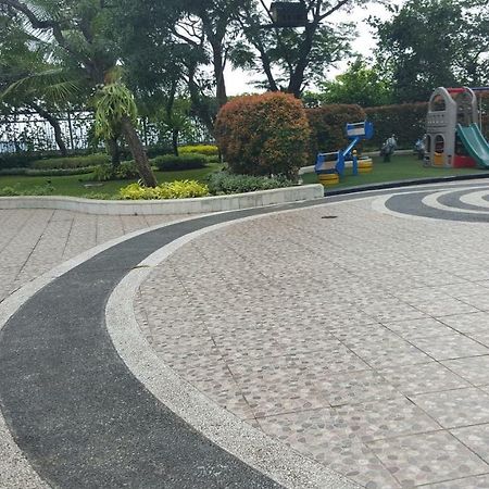 Sudirman Thamrin 87M Pool View Apartamento Jacarta Exterior foto