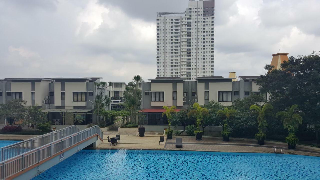 Sudirman Thamrin 87M Pool View Apartamento Jacarta Exterior foto